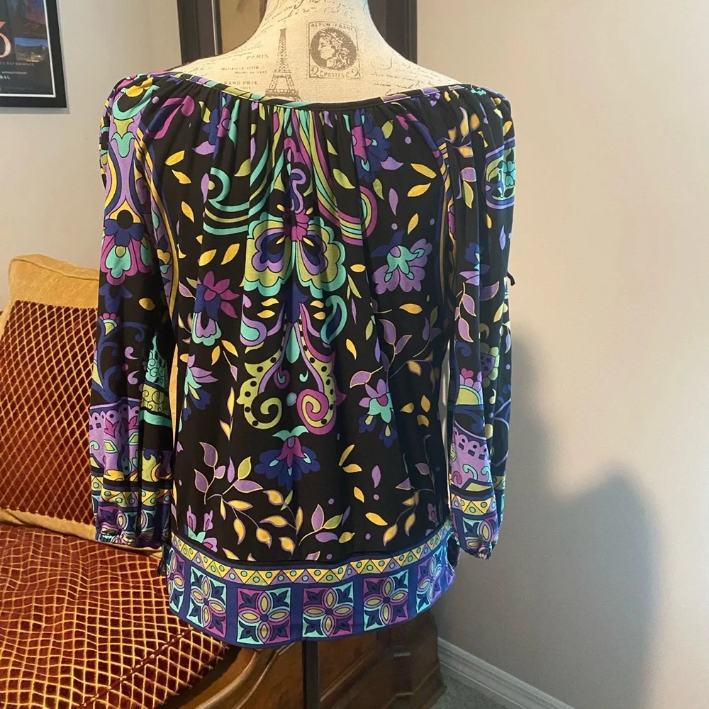 Cache top - Picture 2 of 4